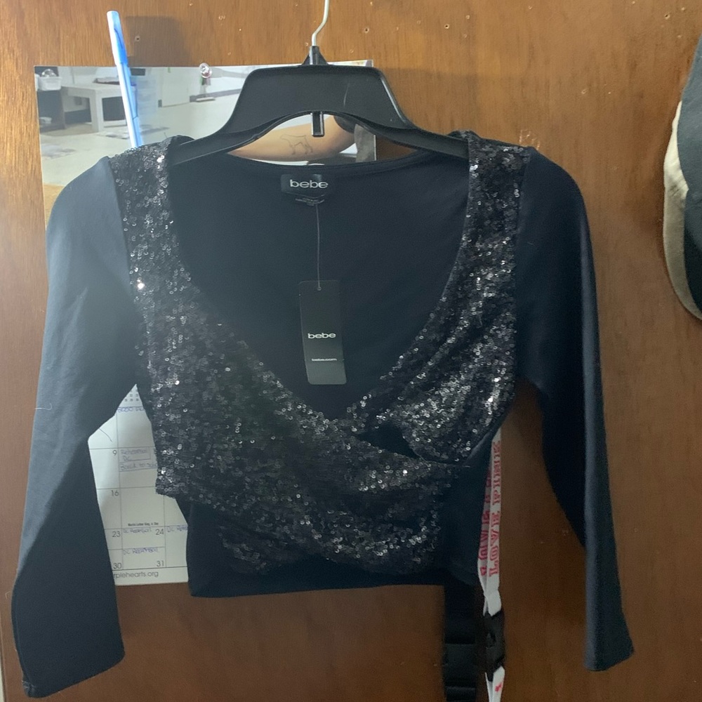 Bebe crop top